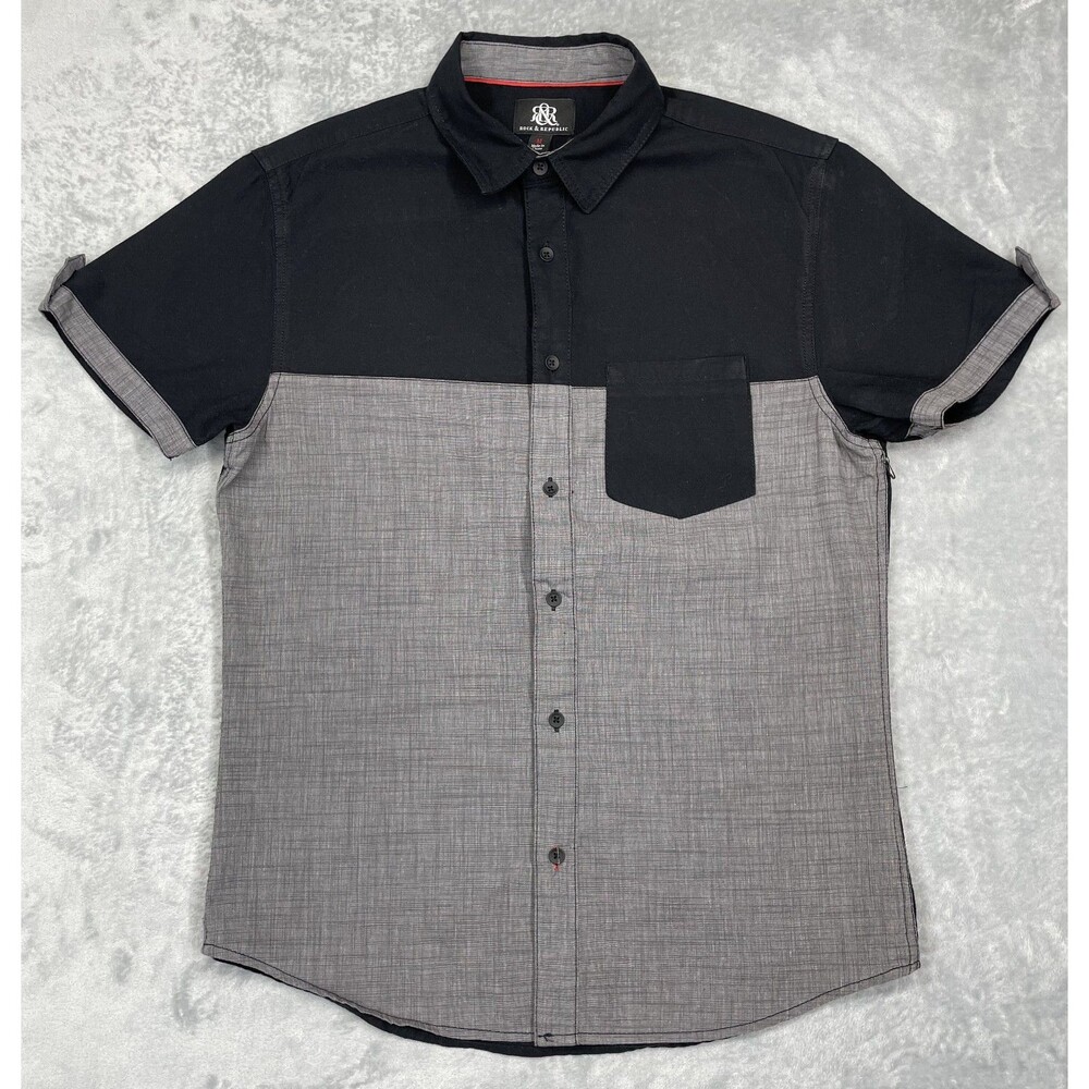 Rock & Republic Men's Medium Black and Gray Button Up Shirt